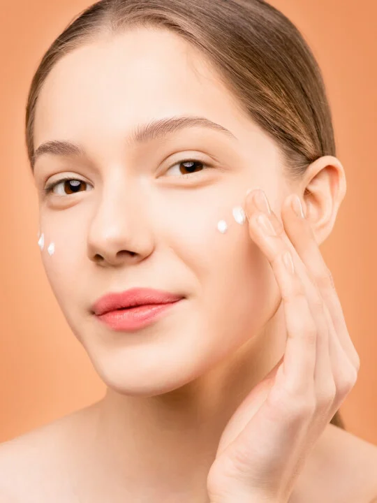 Mishteek Organics skincare model